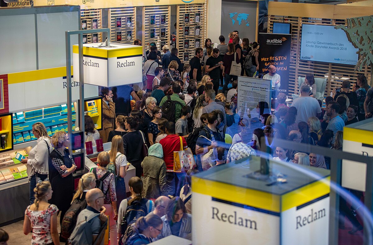 Für eine Woche öffnet die Frankfurter Buchmesse wieder ihre Pforten: Bis Sonntag lockt die größte Buchmesse der Welt wieder Lesebegeisterte und Aussteller aus aller Welt an. Foto: Frankfurter Buchmesse 2018 / Niklas Goerke