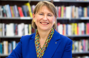 Barbara Lison, IFLA-Präsidentin 2021-2013