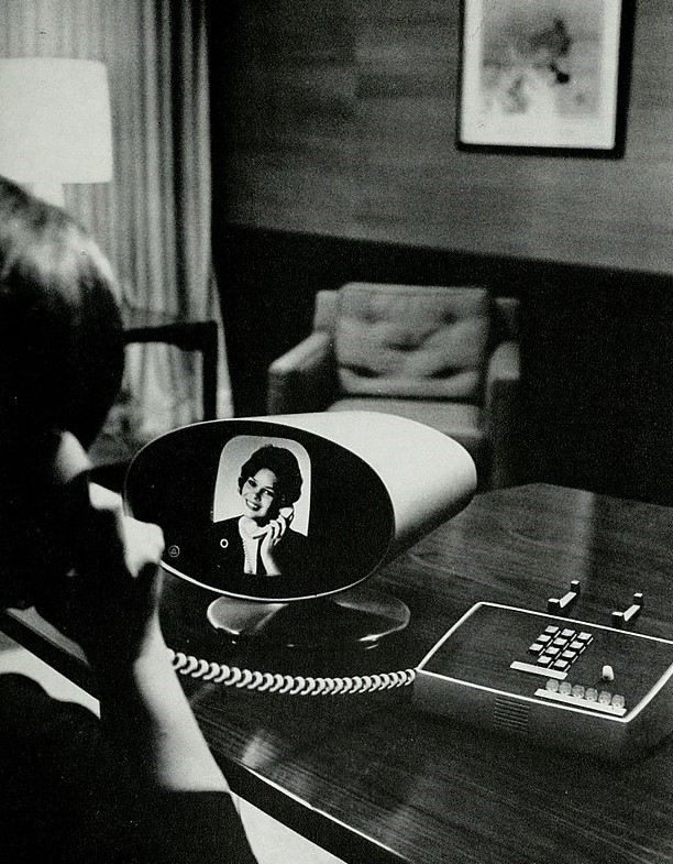 Auf der Weltausstellung 1964 in New York wurde das Picturephone von AT&T euphorisch begrüßt, Ende der 1970er-Jahre wurde das Angebot aufgrund einer zu geringen Nachfrage wieder eingestellt. Foto: American Telephone and Telegraph Company, gemeinfrei